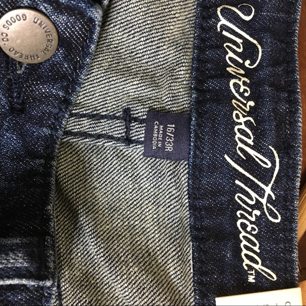 Universal Thread High Rise Shortie Denim Short NWT - Picture 5 of 6